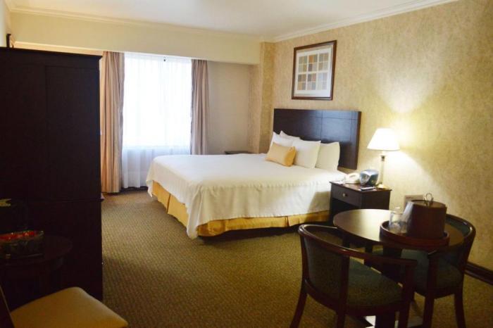 Best Western Plus Nuevo Laredo Inn & Suites Rom bilde
