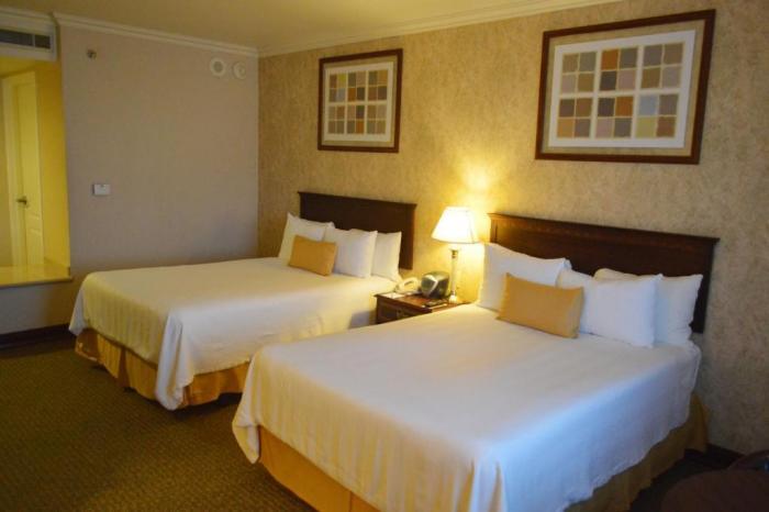 Best Western Plus Nuevo Laredo Inn & Suites Rom bilde