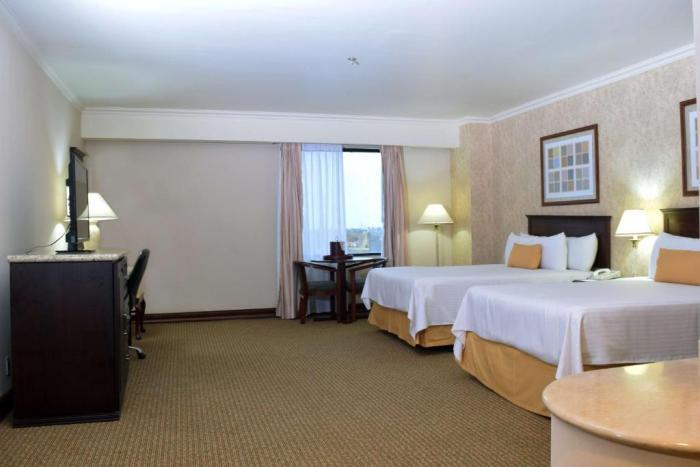 Best Western Plus Nuevo Laredo Inn & Suites Rom bilde